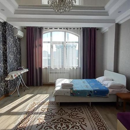 879 Apartment In Bișkek Exterior foto