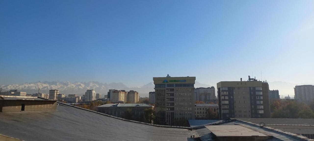 879 Apartment In Bișkek Exterior foto